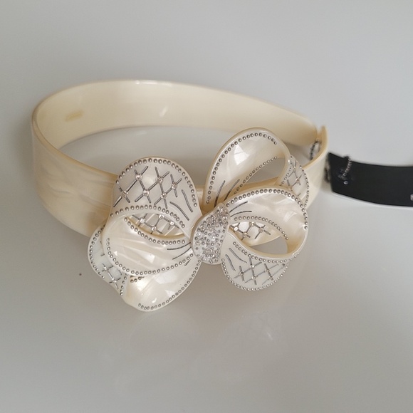 MIMCO PREPPY BOW ALICE HEAD BAND IVORY BNWT . - Picture 2 of 4